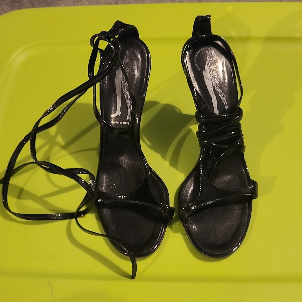 Black High Heel Strappy Shoes